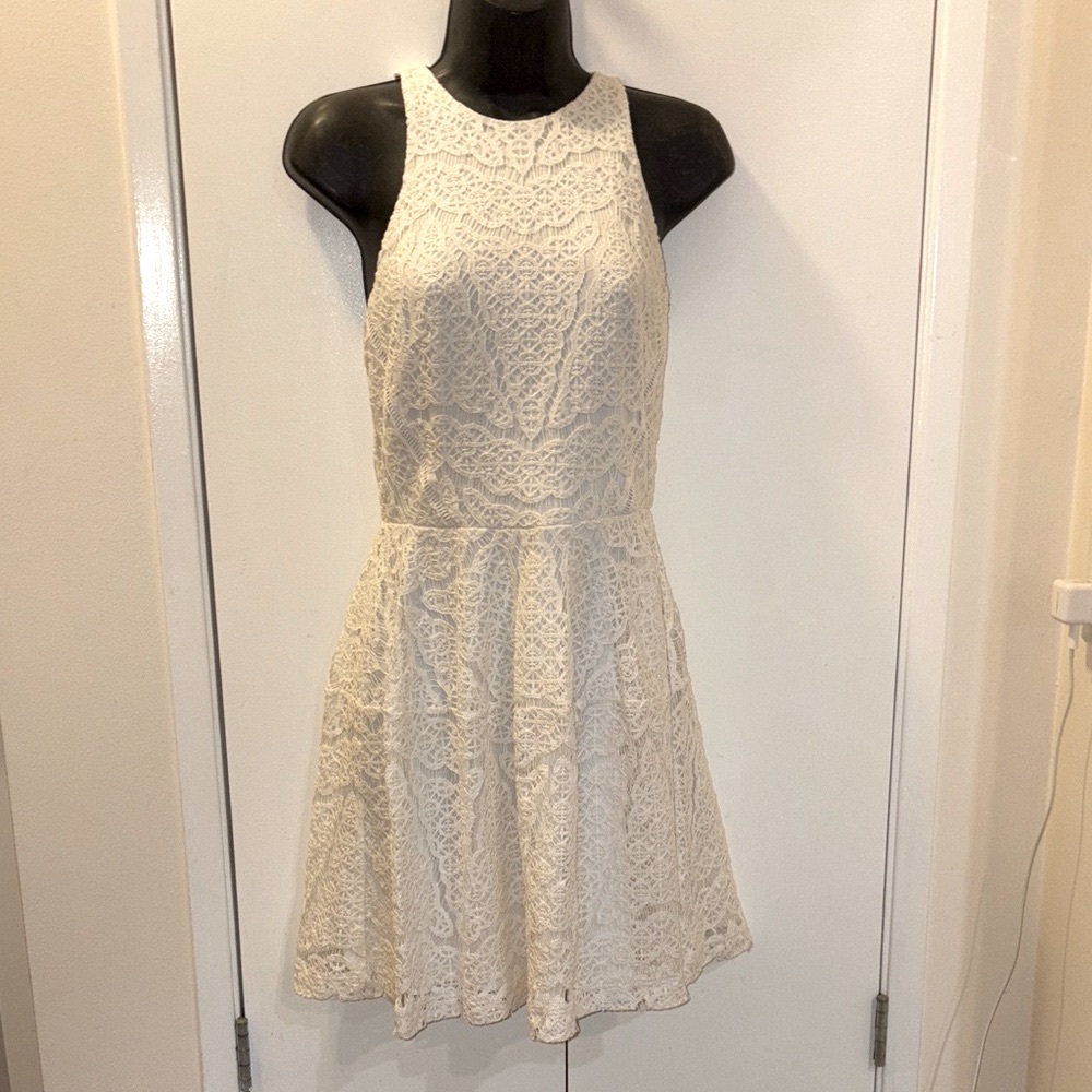 Mossimo ivory lace bohemian dress fit and flare Mini Dress size small